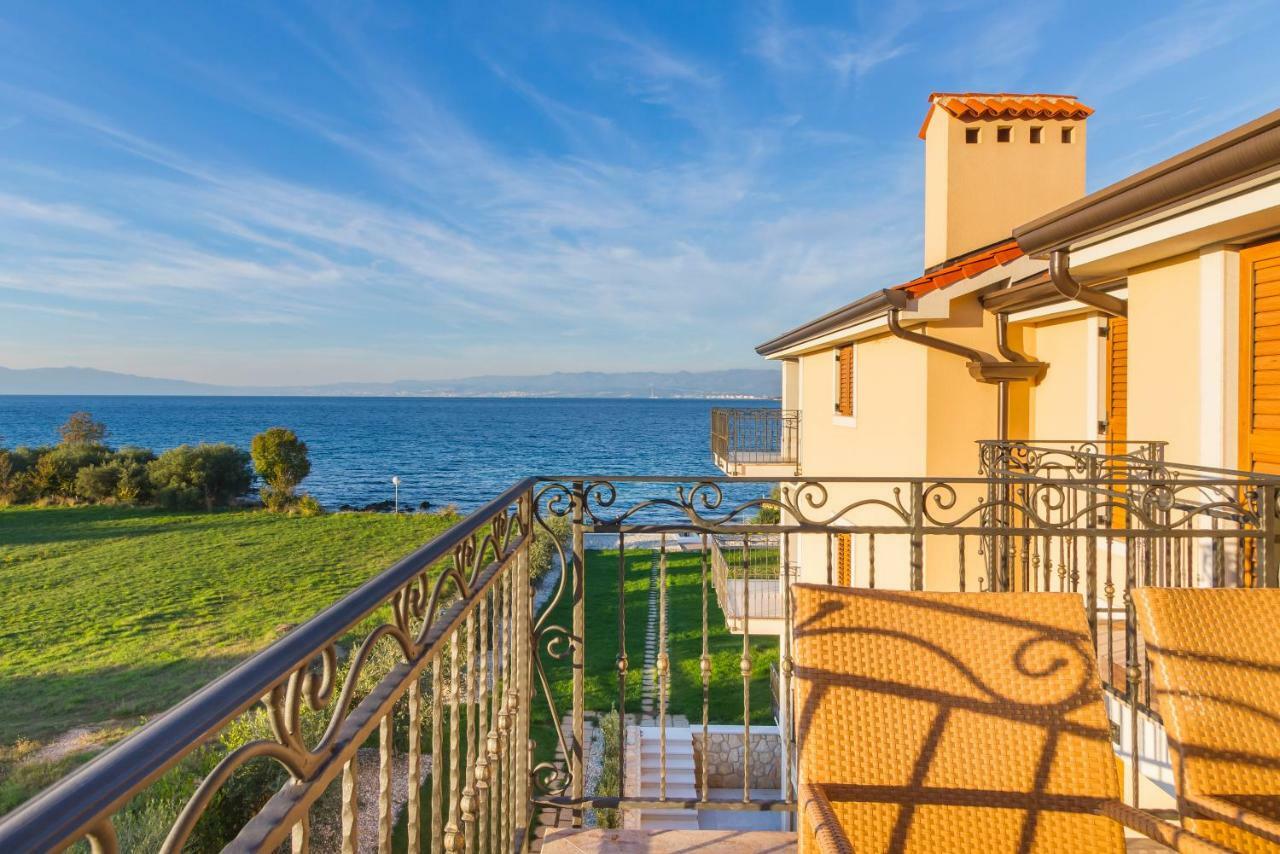 Luxury Apartments Villa Matea 2 Малинска Екстериор снимка