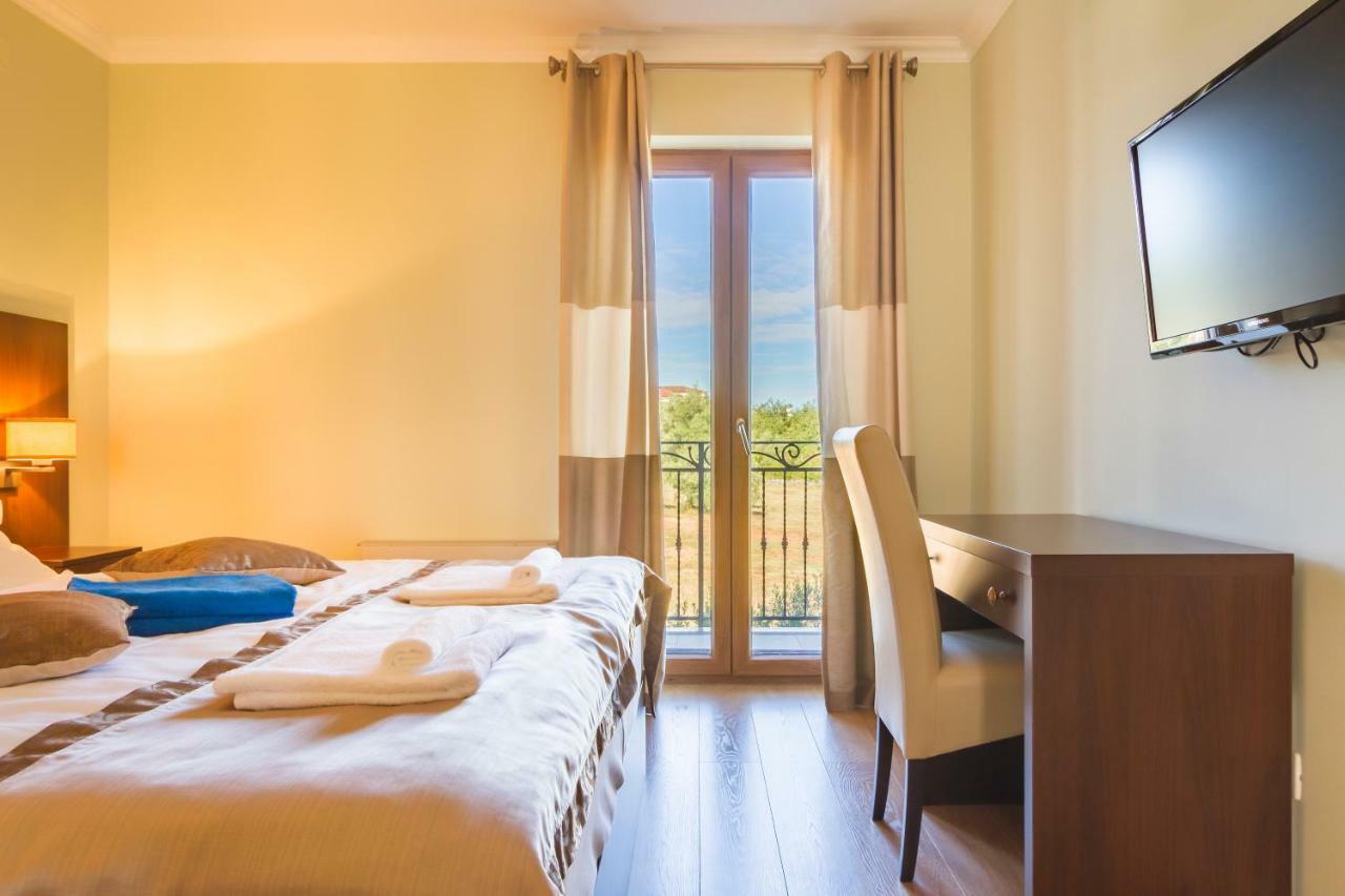 Luxury Apartments Villa Matea 2 Малинска Екстериор снимка